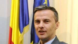 Cristian Socol: Economia României este într-o criză profundă. România, a doua cea mai mare cădere din UE